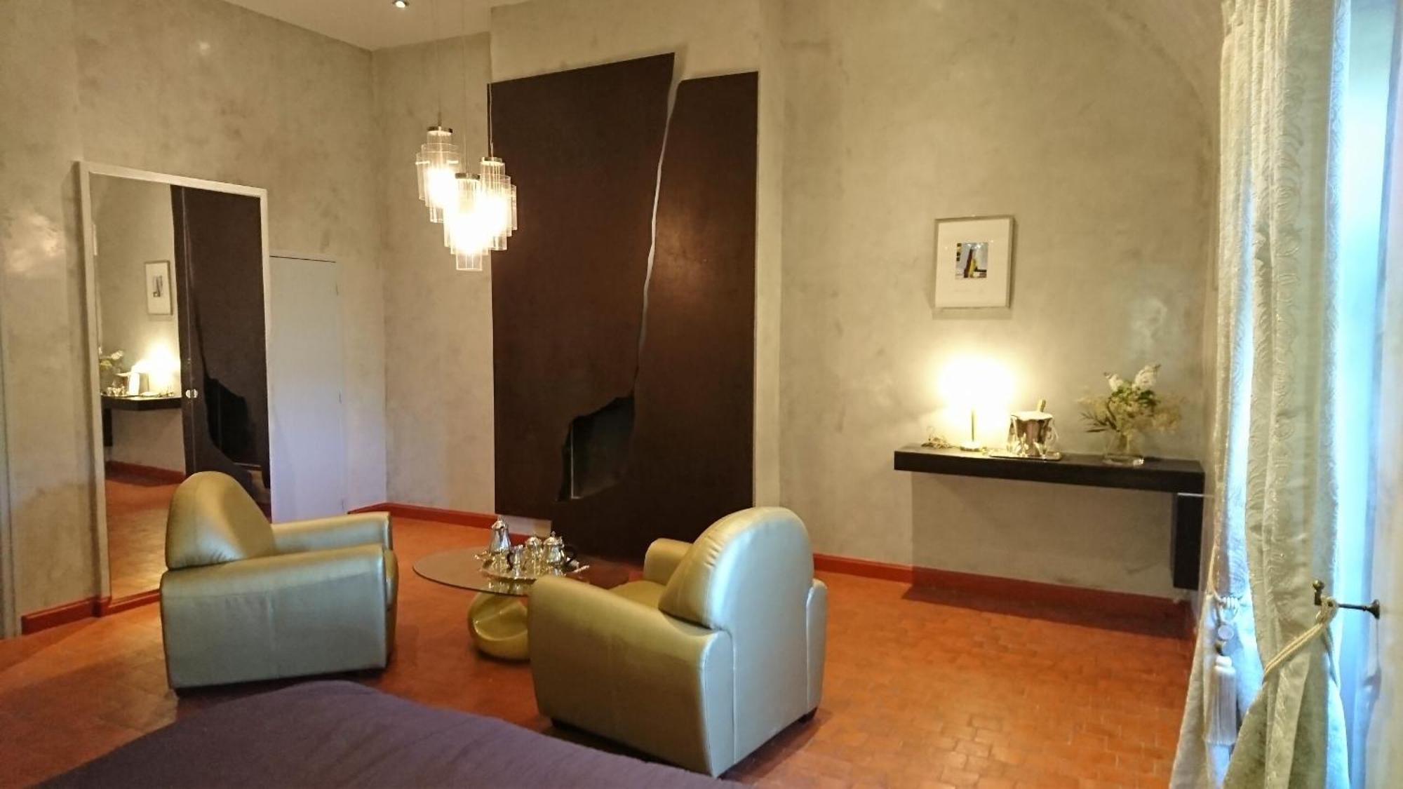Chateau La Servayrie - Chambre D'Hotes Marcillac-Vallon Habitación foto